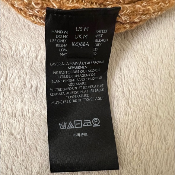 Nwt out from under staycation sweater tank m - Picture 4 of 7